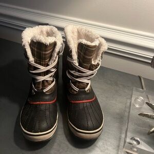 Sorel Hawk and Gypsy Tivoli Plaid Winter Boot - 8